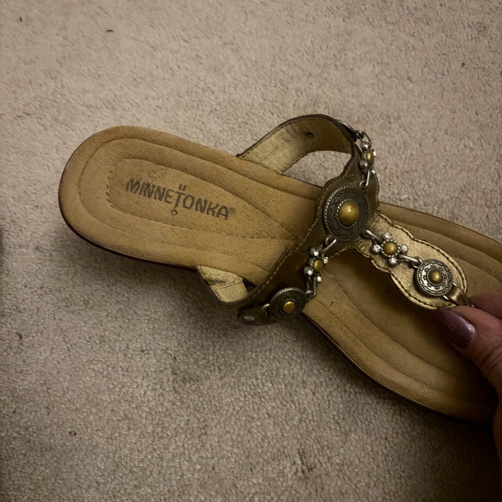 Minnetonka Sandals - Picture 2 of 5